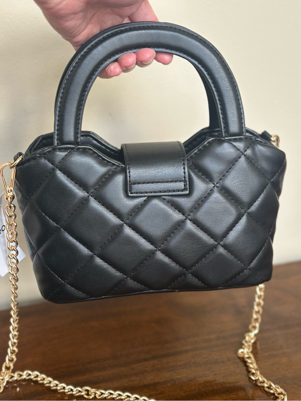 NWT - Aldo Black Quilted Crossbody with Gold Chain and Decorative Pins - Picture 3 of 11
